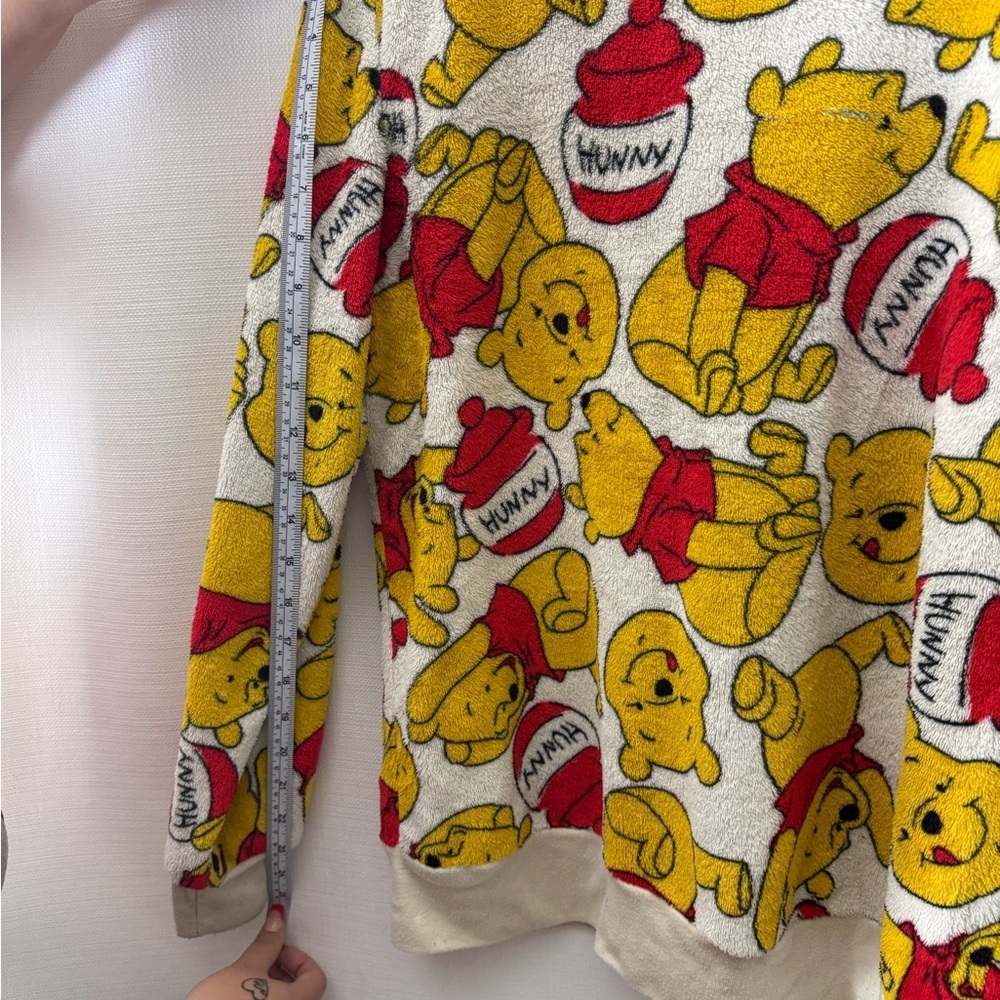 Disney Women's Winnie the Pooh Sweater - Yellow and Red size M - Picture 6 of 7